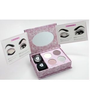 Worlds Famous Neutrals Eynessa pallet